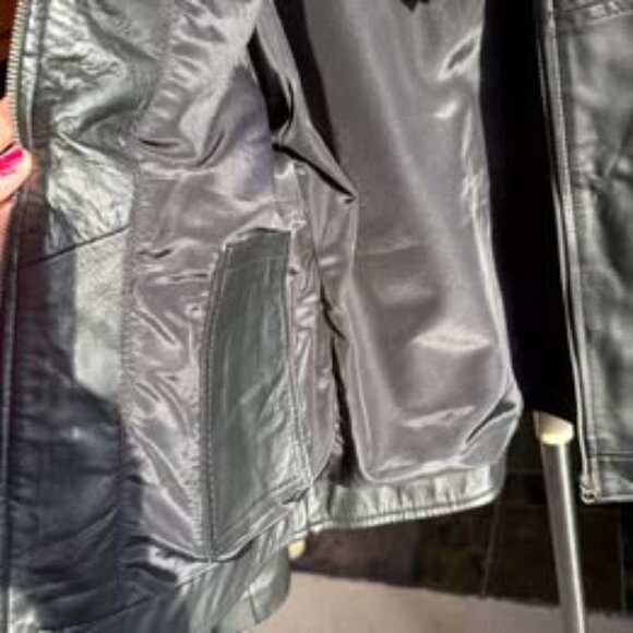 NEW Leather MOTO Jacket - Super Cute! - Picture 9 of 16